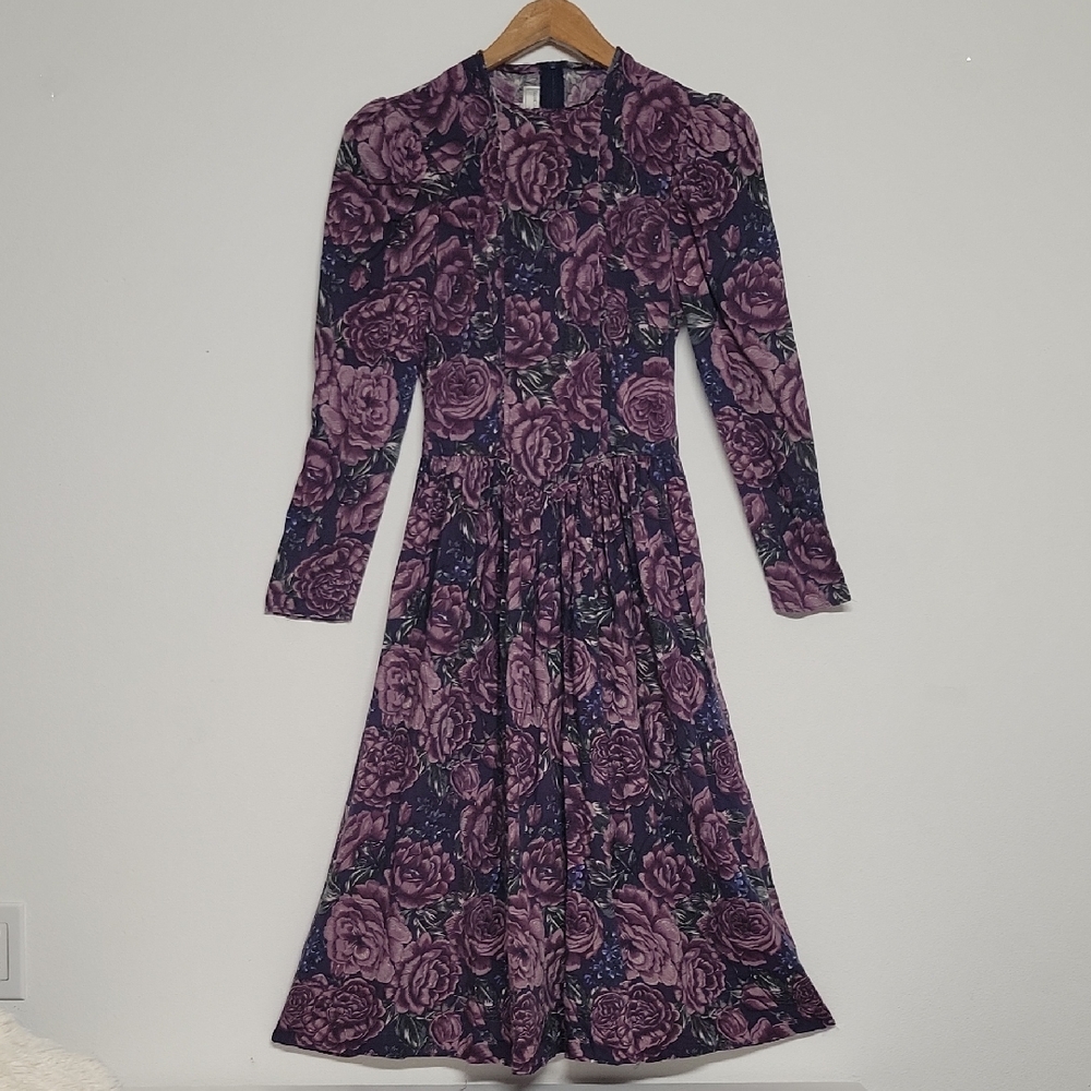 Gunne Sax Jessica Mcclintock  Purple and Navy Roses Long Sleeve Flowy Dress